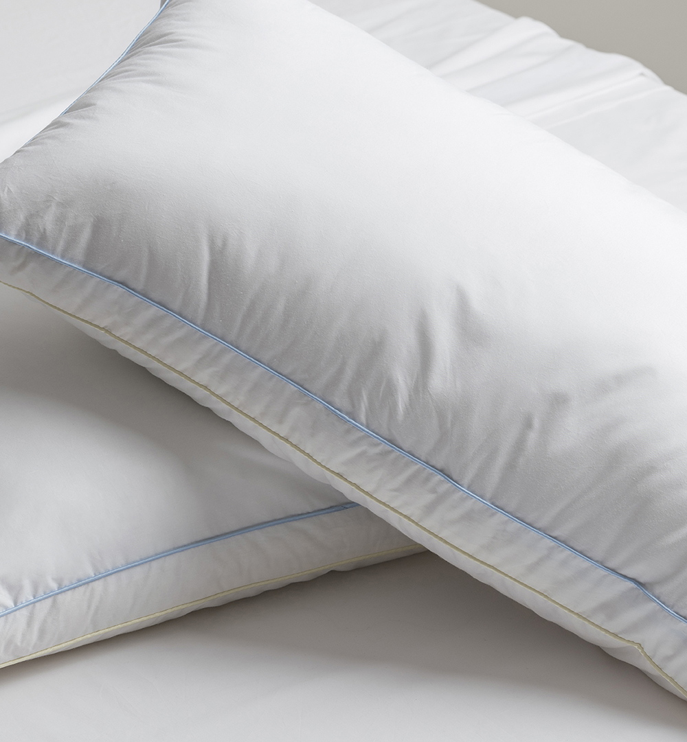 Micro-duvet pillow
